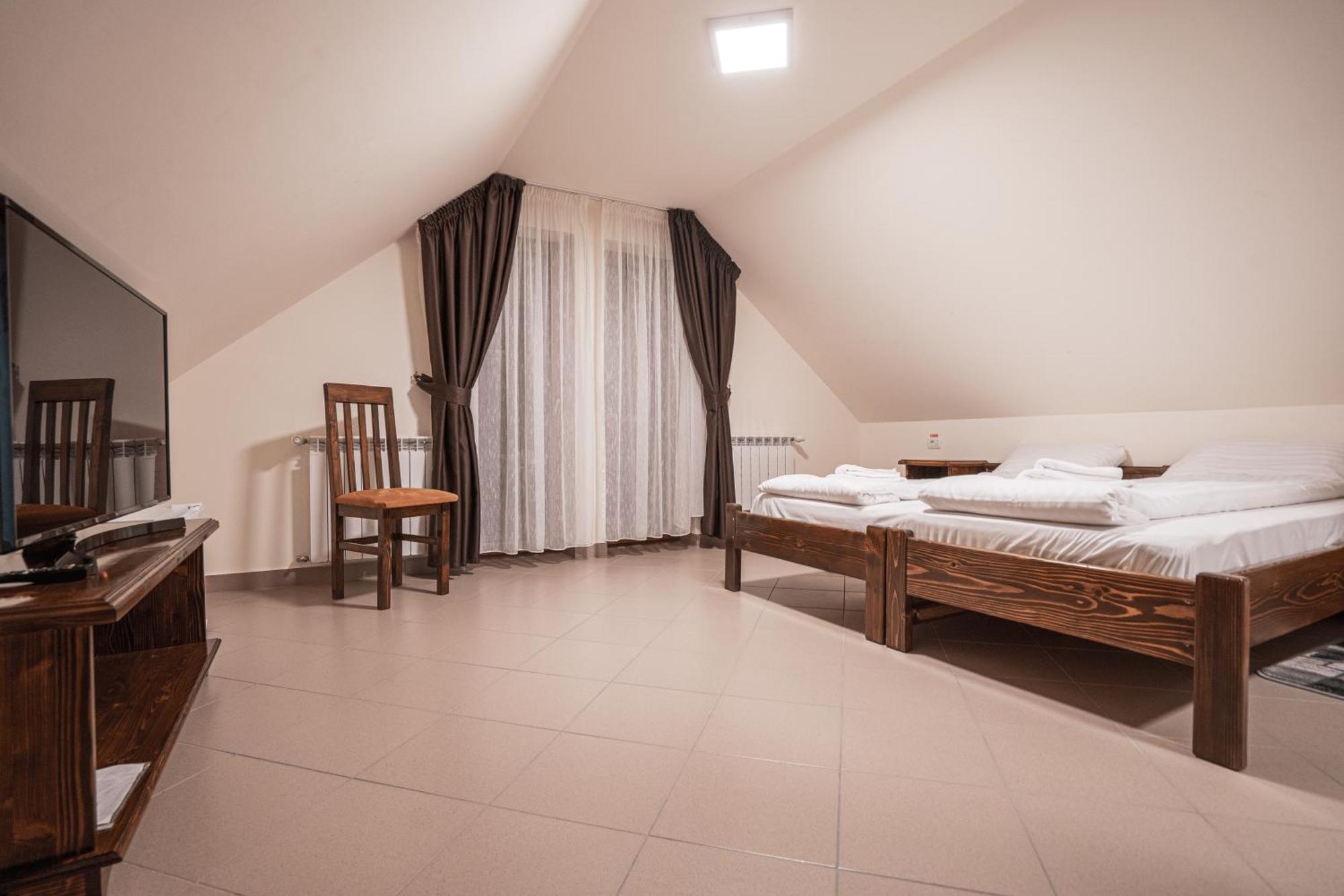 Hotel Rabbit Bran Moieciu de Jos